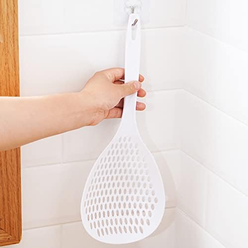 2 Pieces Plastic Strainer Scoop Colanders with Handle 1