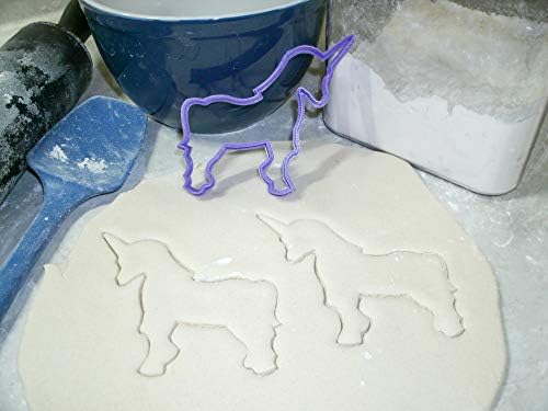 UNICORN GLEAM COOKIE CUTTERS SET