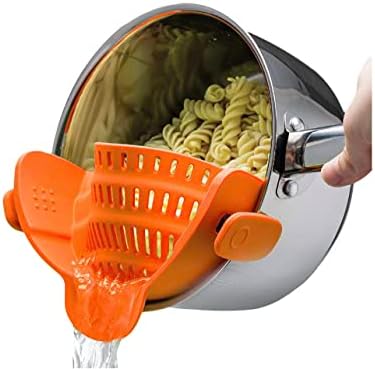 Snapping N Straining Multi-Functional silicone colander by Naborah