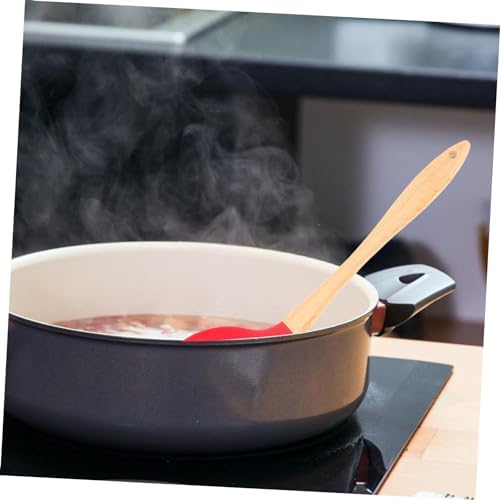 The Ultimate Kitchen Tool Youll Love for Cleaning Up Food Messes