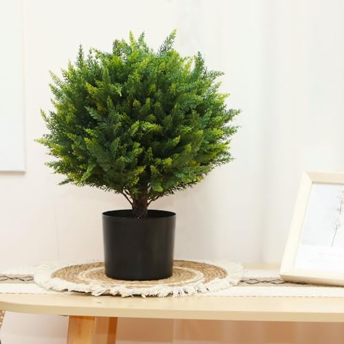 Zeyune 4-Piece Outdoor Cedar Topiary Ball Trees