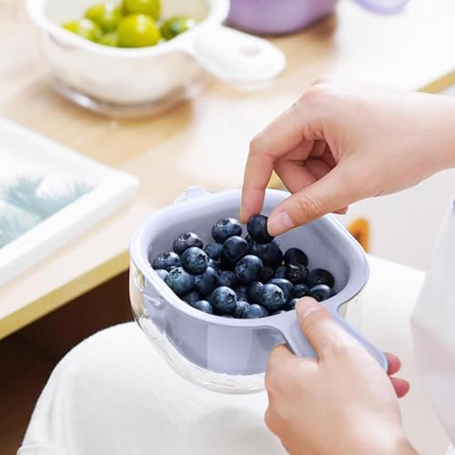 Compact Kitchen Essential Mini Colander with Handle for Efficient Vegetable Washing