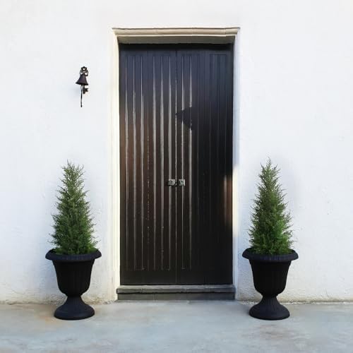 Elegant Outdoor Cedar Topiary Fake Tree