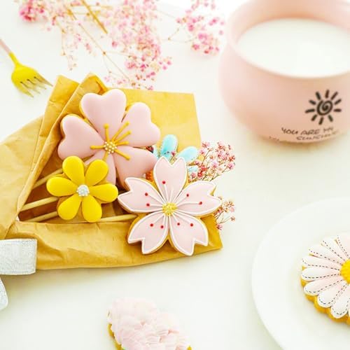 Festive 16-Piece Spring Flower Dive Cookie Cutters Set