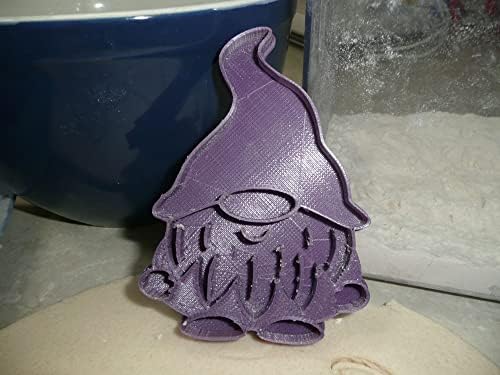 YNGLLC GNOME 6 Dwarf Goblin Cookie Stamp Emboisser