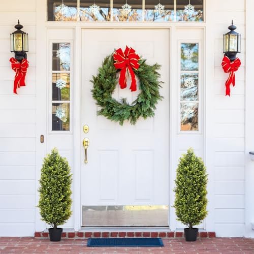 Your Front Porch Just Got a Leafy Look-Alike