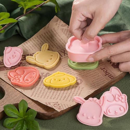 cartoon anime 3D cookie cutters set