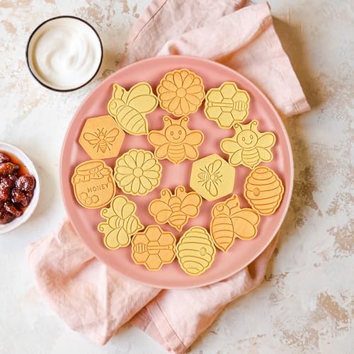 Bee Cookie Baking Set - Perfect for Baking Fun
