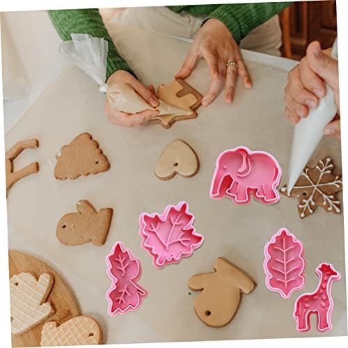 4-Piece Animal Animal Cutter Set for Fun Baking and More