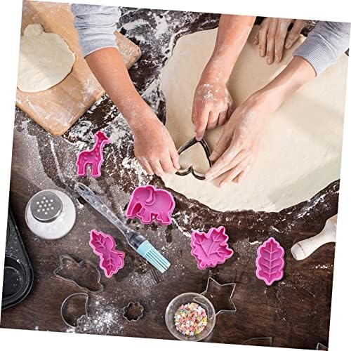 Abaodam Christmas Baking Molds Animal Leaf Shaped Cookies