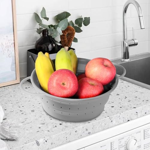 Space-Saving Collapsible Colander Set