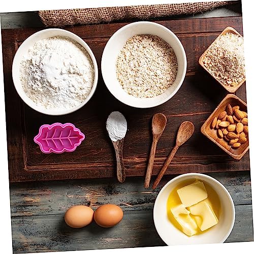 4-Piece Animal Animal Cutter Set for Fun Baking and More